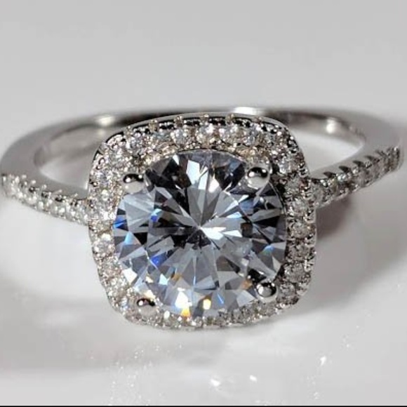 Absence Jewelry Jewelry - NEW 2 ct Halo CZ Solitaire Engagement Ring